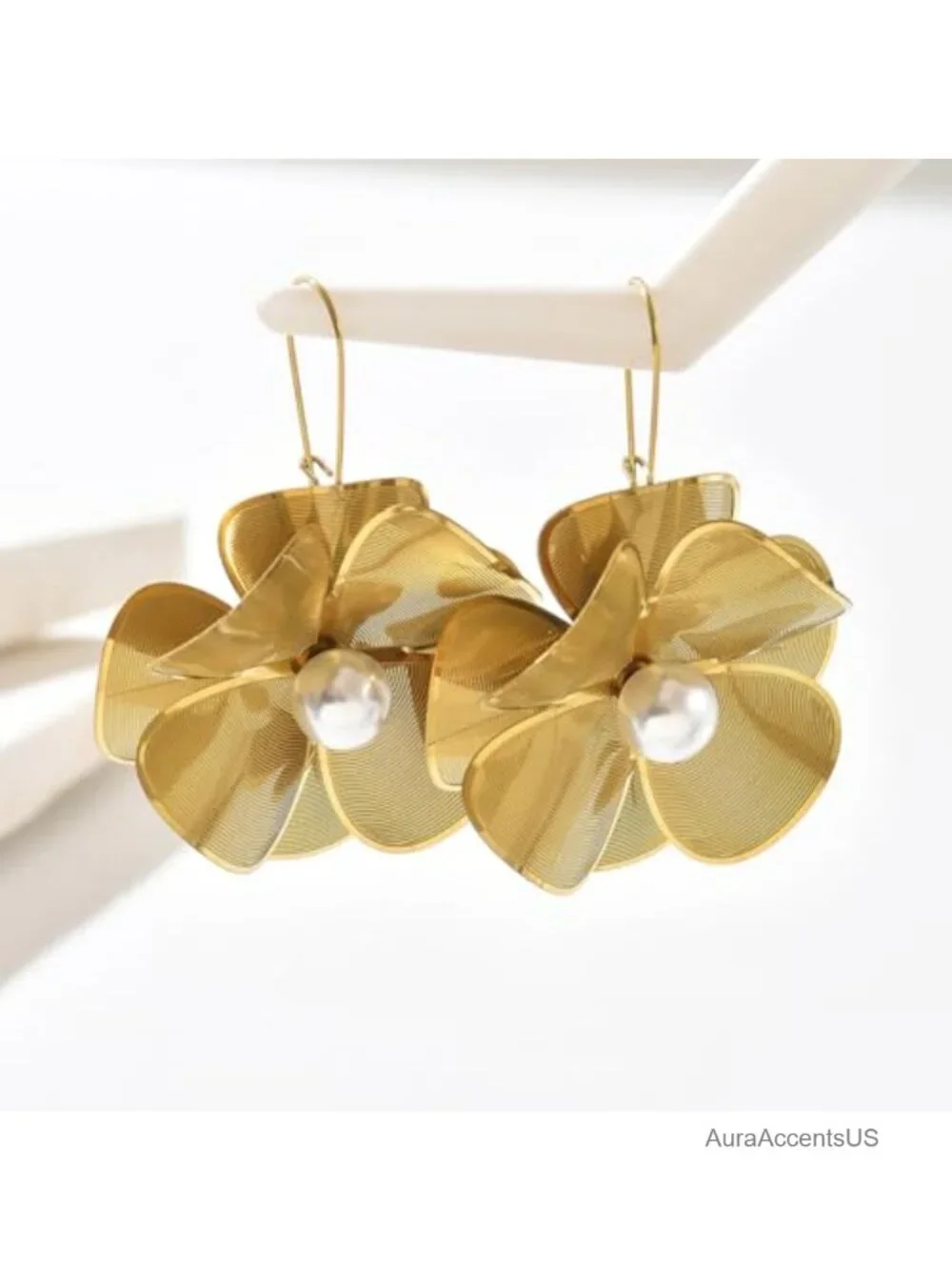 Gold Flower Dangle Earrings for Women Boho Floral Drop Earrings Stainless Steel